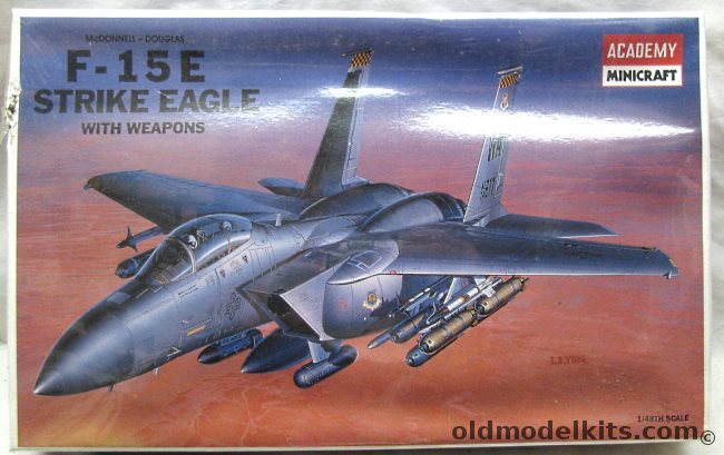 Academy 1/48 F-15E Strike Eagle, 2117 plastic model kit